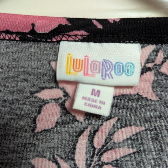 LuLaRoe "Nicole" dress, beautiful black & pink floral print. With Pockets. - Picture 7 of 11